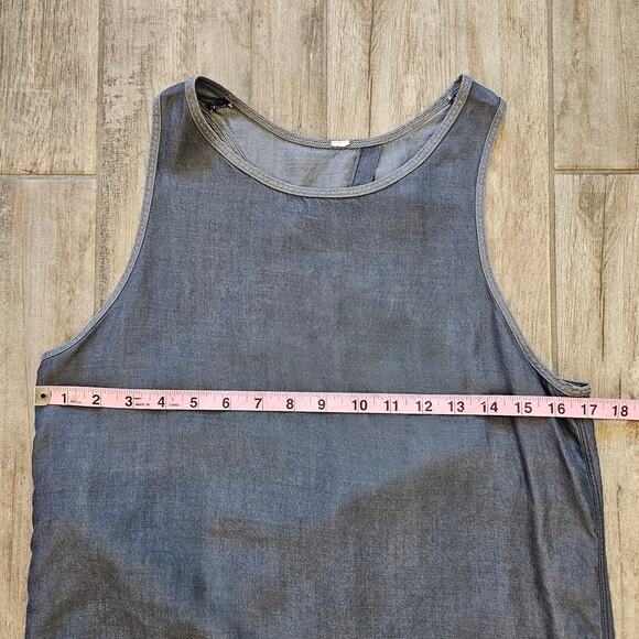 Lululemon Tank Top Womens Size S Open Back Blue Chambray Racerback High Neck - Picture 4 of 7
